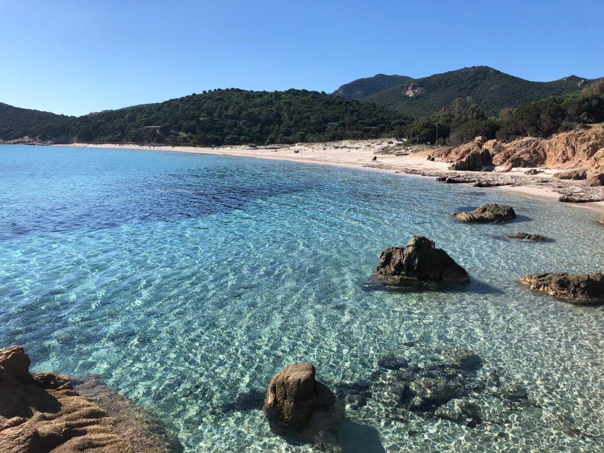 B&B Il Mirto Bianco San Giovanni Suèrgiu Eksteriør billede